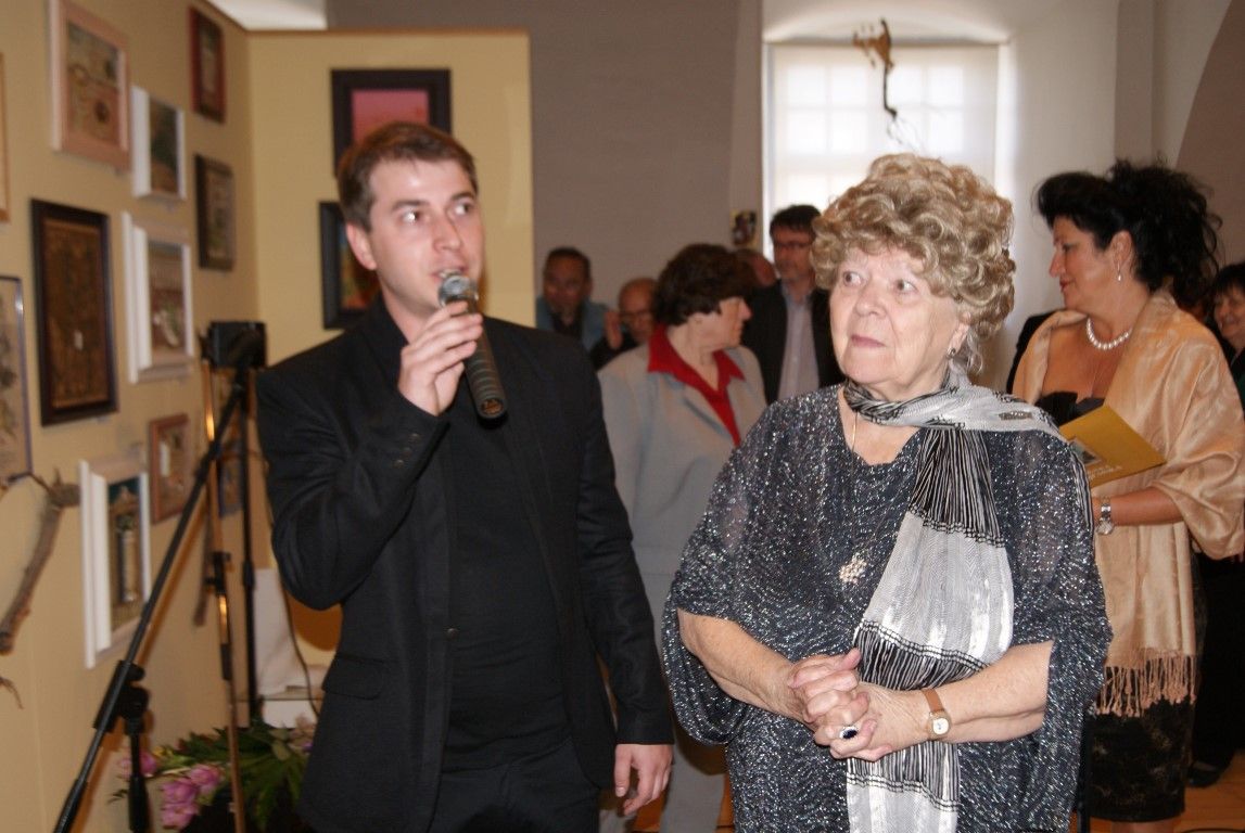 /uws_images/firmy/083199/clanky/bedriska-znojemska-slavi-jubileum-vystavou-ve-znojme/000001_h.JPG