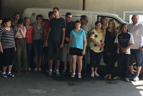 Obrázek - Aplikace EPP Pomáhej pohybem pomohla Potravinové bance na Vysočině k novému automobilu