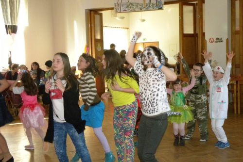 Foto: Jarní prázdniny v Rozsochatci zakončil dětský karneval