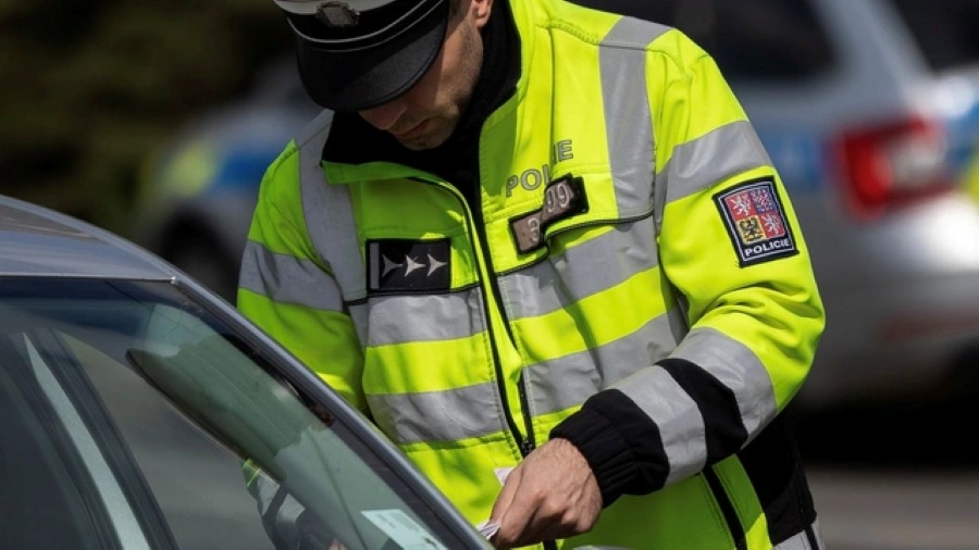 Kolona upravených aut má 2. října projet Vysočinou. Policie nasadí vrtulník i drony