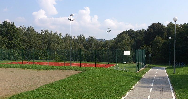 Areál v Čechových sadech ve Velkém Meziříčí má na nová hřiště