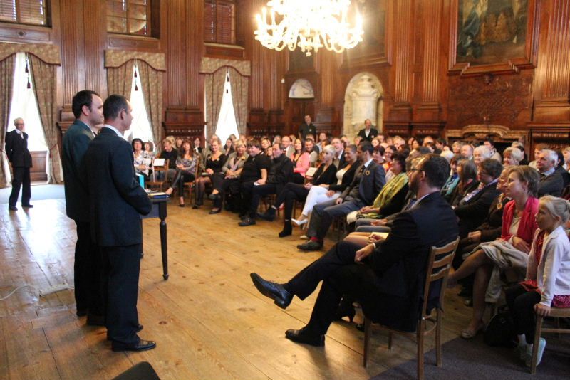 Barevná benefice pro třebíčské denní centrum hýřila nejen barvami