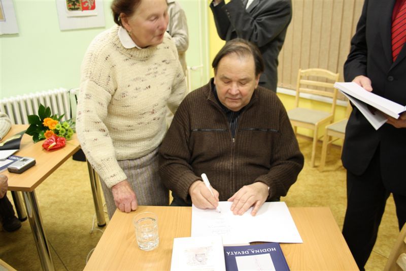 Básník Kuběna slavil v Jaroměřicích nad Rokytnou