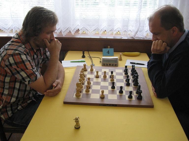 obrázek: Boje šachistů v Brodě v plném proudu