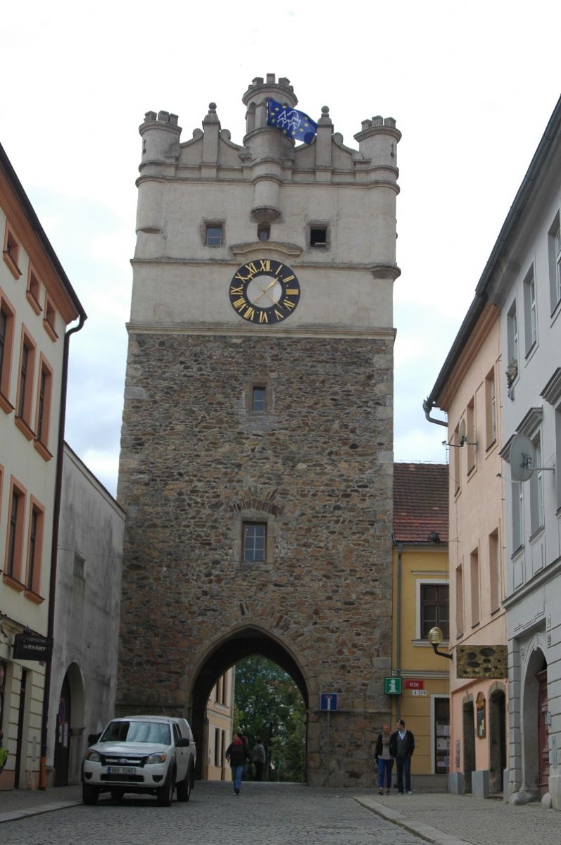 obrázek: Brána plná panenek, autíček, motorek a 3D modelů v Jihlavě