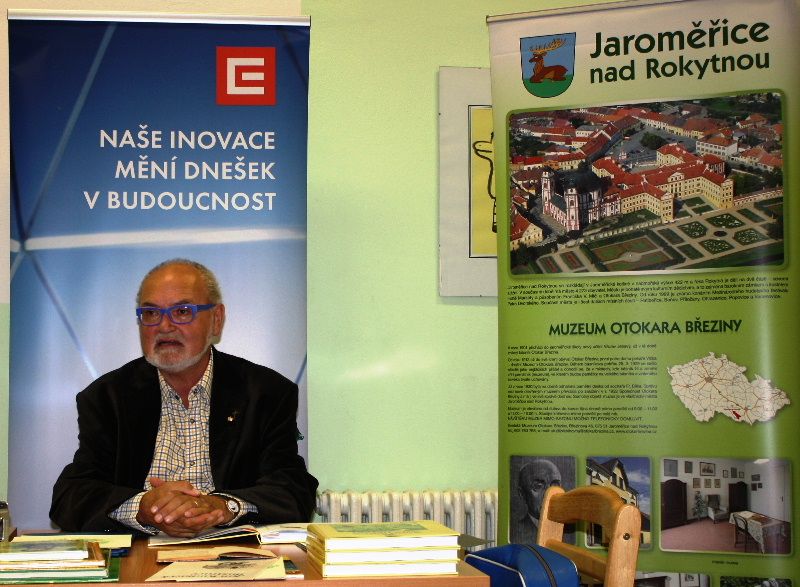 Březina a Bílek v knize Jako když mávne motýlím křídlem