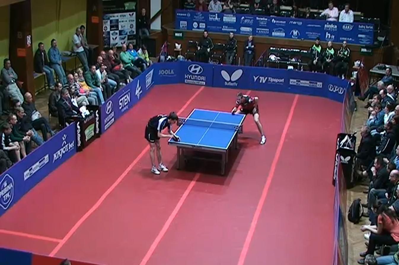 Brod zvítězil o dva míčky a vede 1:0