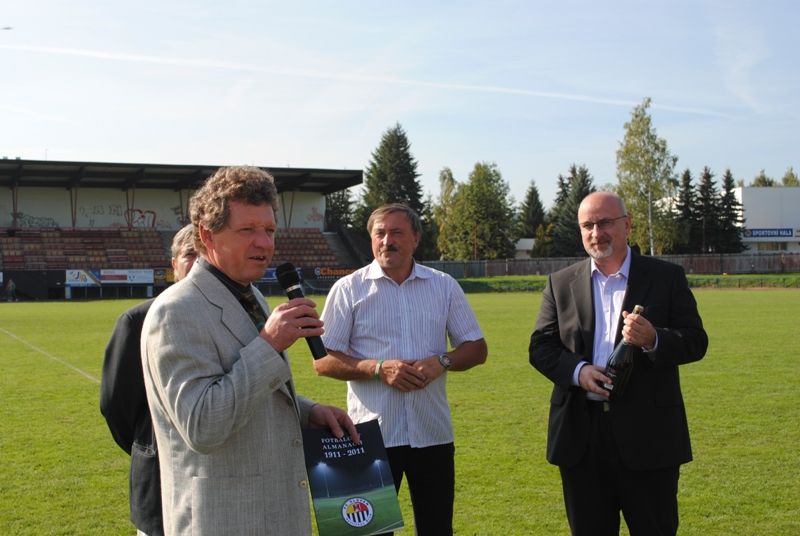 obrázek: Brodský fotbal oslavil sto let, přijel i Panenka