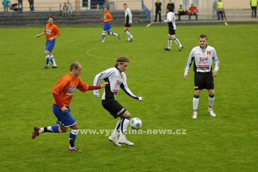 obrázek: Brodský Slovan nadělil čtyři branky celku Hartvíkovic