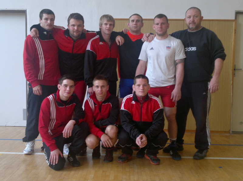 obrázek: Brodští zápasníci na prvním místě seniorské ligy