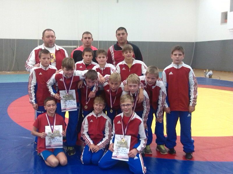 obrázek: Brodští zápasníci získali na republikovém mistrovství pět titulů