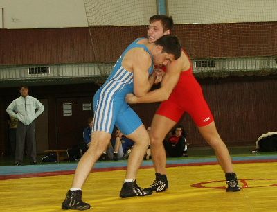Brodští zápasníci získali prvenství v turnaji Lidice 2012