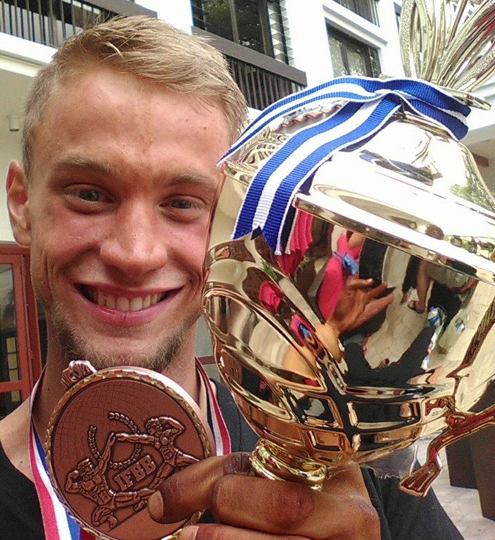 obrázek: Bronzový Pavel Koukal na světovém šampionátu v kulturistice