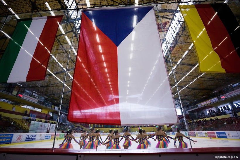 obrázek: Bruslaři v Jihlavě o Jihlavského ježka