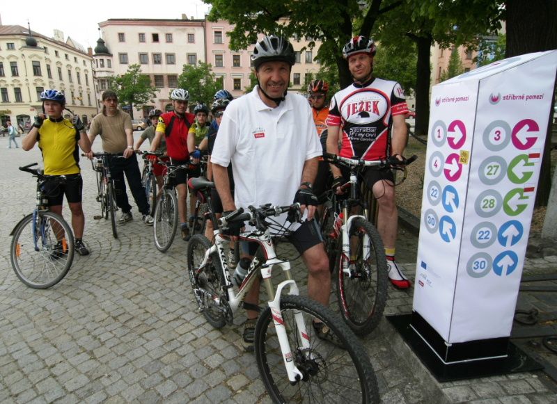 Cyklisté poprpvé vyrazili na trasy Stříbrného pomezí