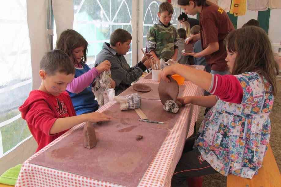 Děti si užily na táboře Indiánské léto