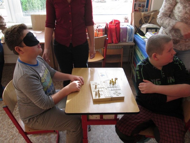 obrázek: Děti si vyzkloušely pocity osob s vadou zraku