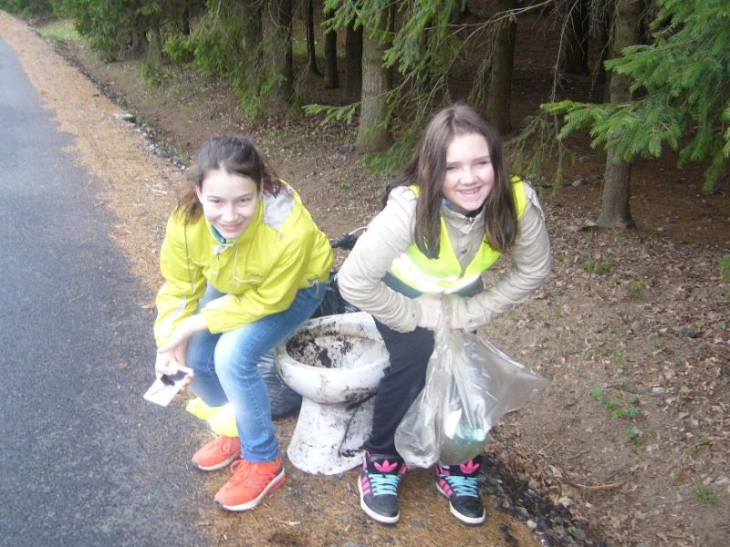 obrázek: Děti z Nové Vsi u Chotěboře se účastnili akce Čistá Vysočina