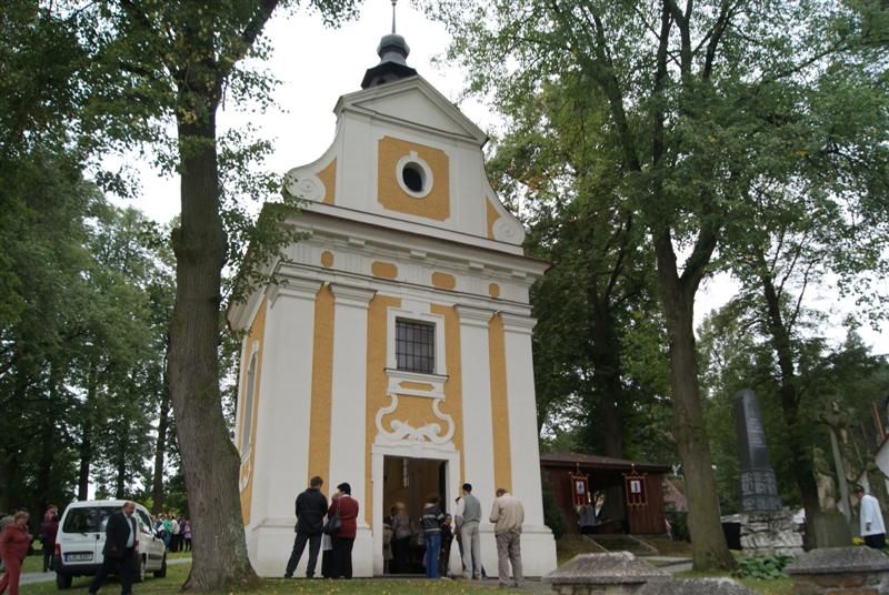 Dobrovodskou pouť navštívily stovky lidí