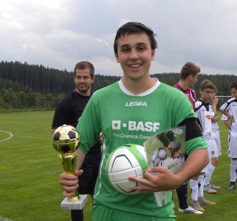 Dorost Rozsochatce postupuje do krajského přeboru