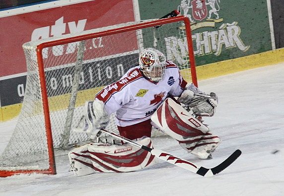 Druhá liga: Žďár na druhé příčce, derby ve prospěch Pelhřimova