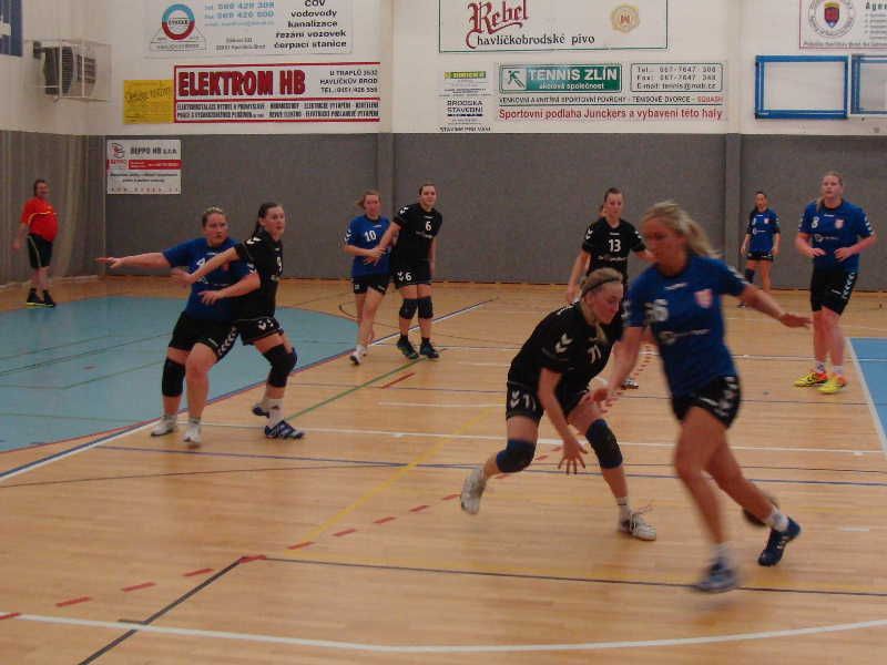 obrázek: Dvě výhry a jedna porážka havlíčkobrodských házenkářek