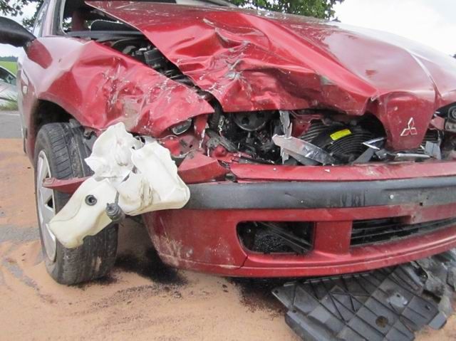 Dvě zranění při havárii u Hořepníku