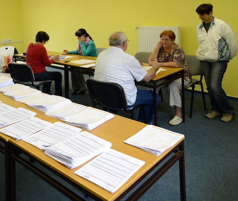 Elektronická aukce v Brodě byla úspěšná, zájemci podepisují smlouvy
