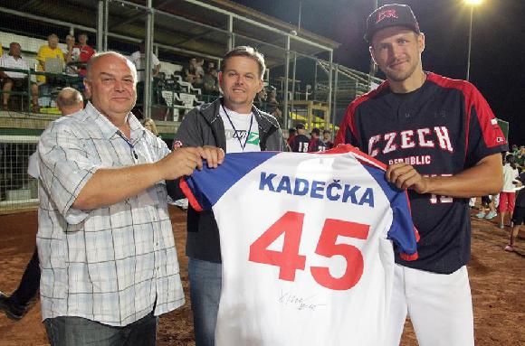 obrázek: Evropský softbalový šampionát pomohl dětským domovům