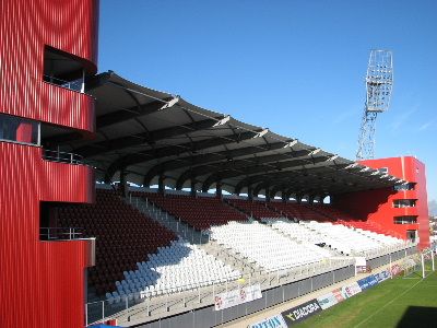 Fanoušek fotbalu z Brna hodil dýmovnici