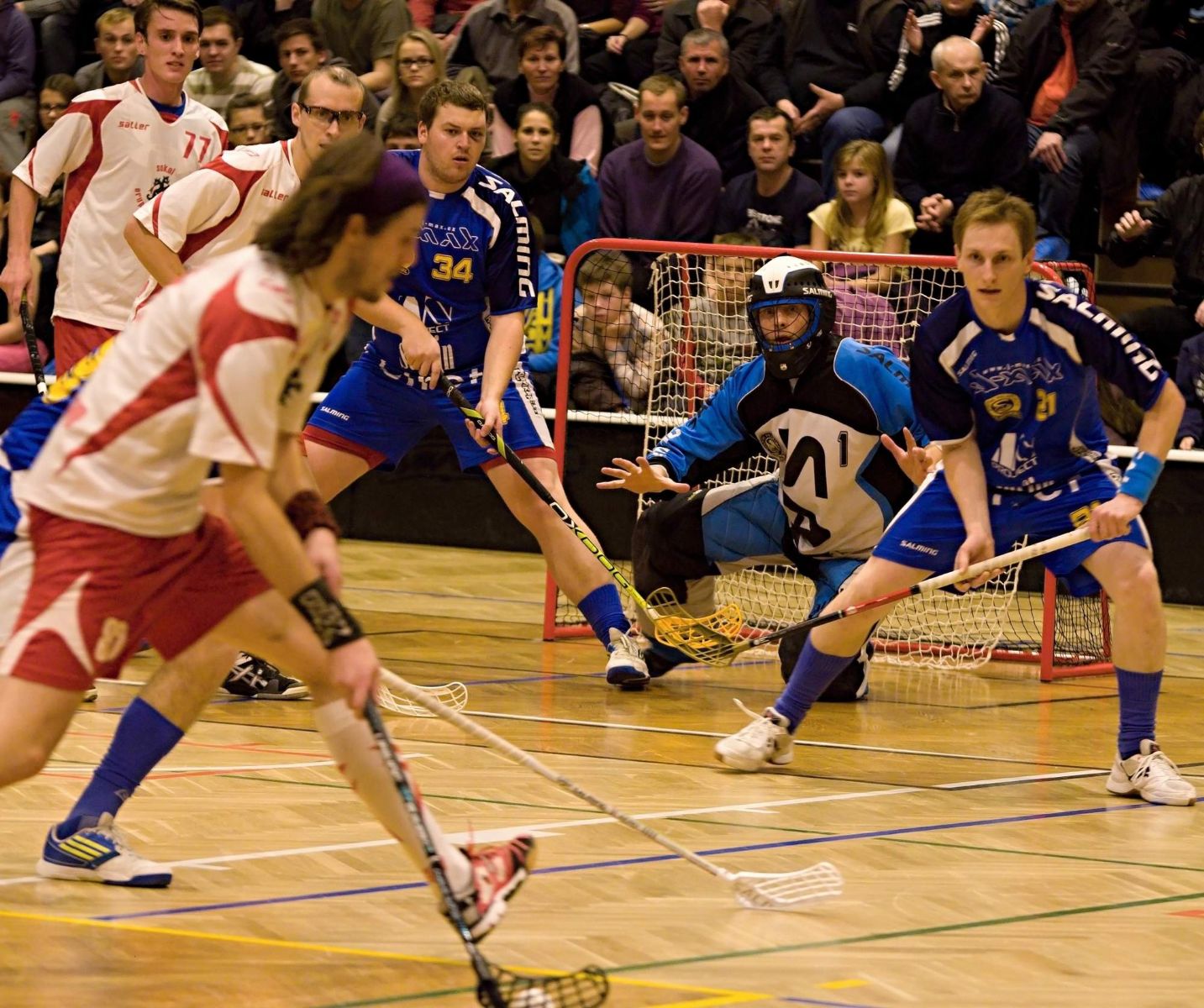 Florbalová první liga nabídne další krajské derby