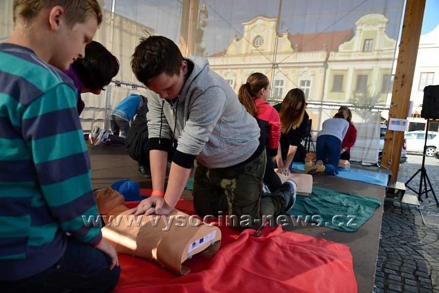 obrázek: FOTO: V Brodě padl netradiční rekord. 349 lidí nepřetržitě resuscitovalo