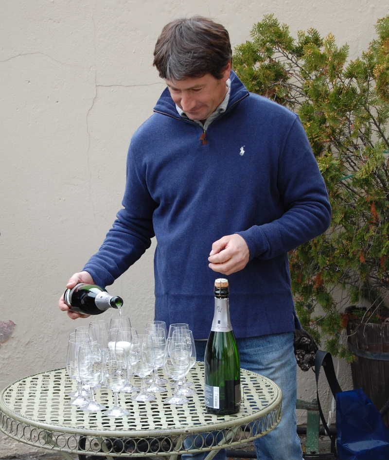 /uws_images/firmy/083199/clanky/francouzsky-vinar-predstavi-v-brode-vino-pro-vysocinu/000002_h.JPG