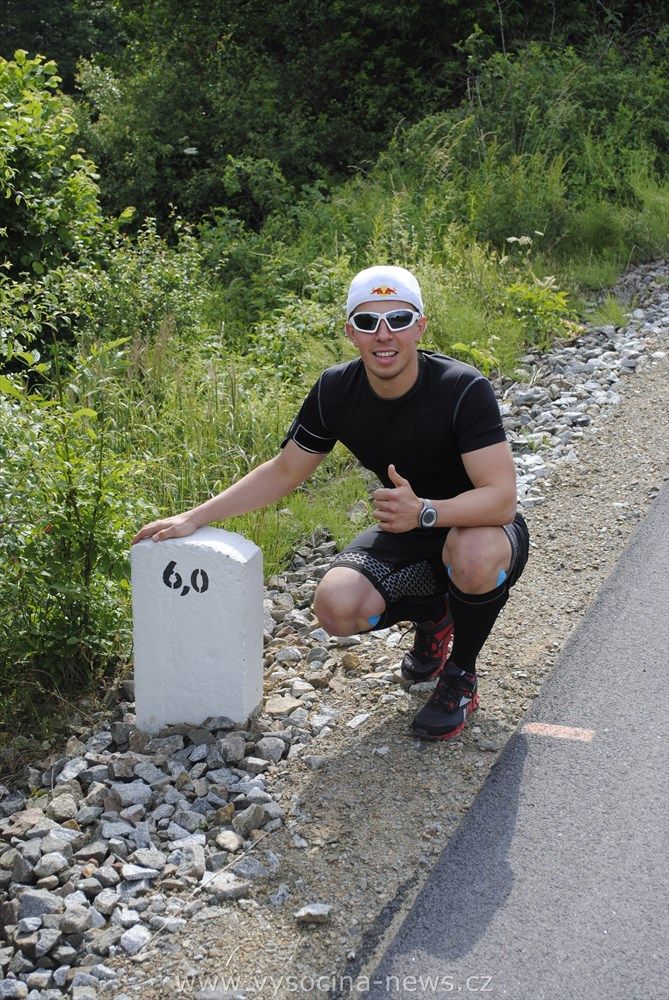 Gólman rebelů se proměnil ve Forresta Gumpa, zdolal 116 kilometrů