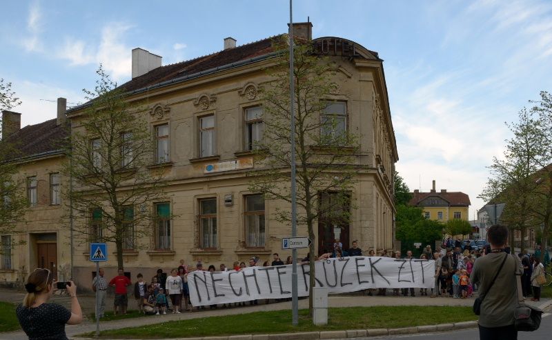 Happening na podporu bývalého hotelu U Nádraží v Telči