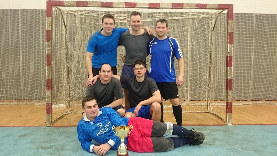 obrázek: Hasiči a záchranáři se utkali v Brodě ve fotbale