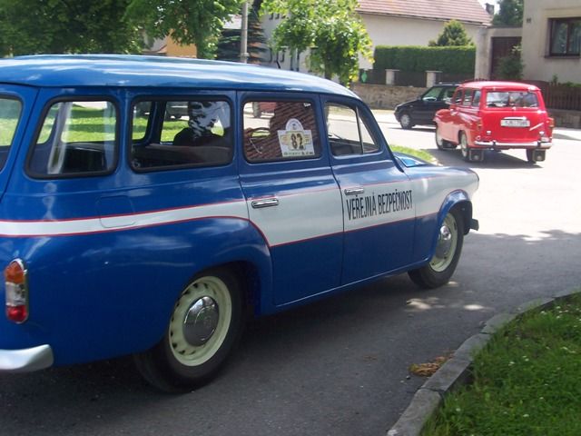 Historické motocykly se prohnaly Hodicemi