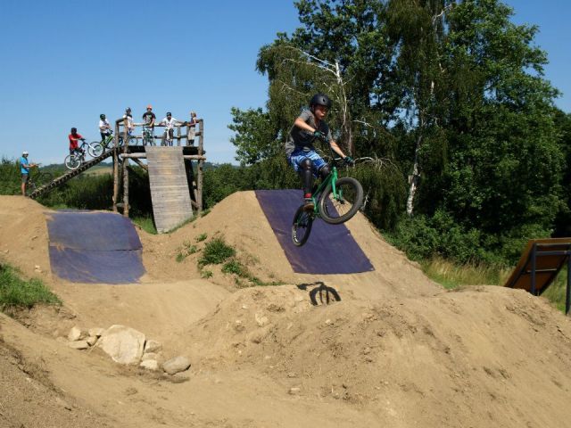 Horsefeathers bike camp startuje na Fajtově kopci