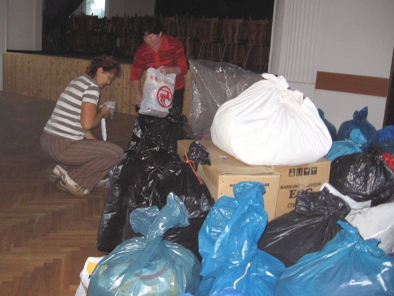 obrázek: Humanitární sbírka v Rozsochatci