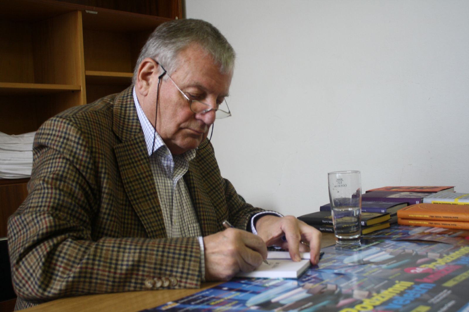 obrázek: Hvížďala představil svou novou knihu rozhovorů s českými umělci