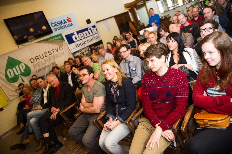 Jeden svět Pelhřimov vyzývá: Praskněte své bubliny!