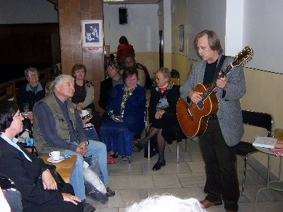 obrázek: Jiří Dědeček v pátek U Notáře v Brodě