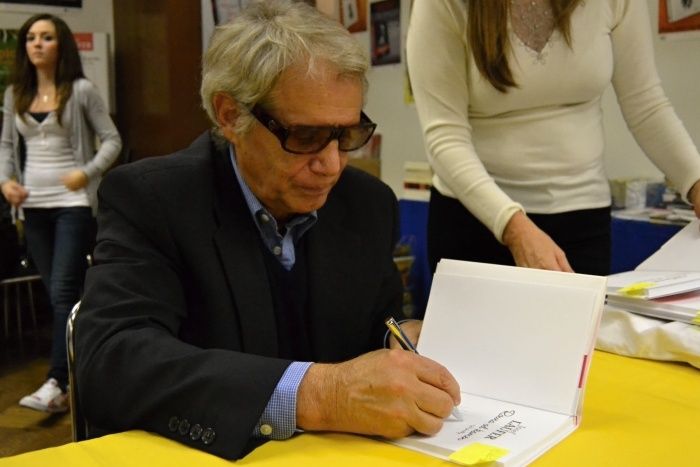 Josef Laufer nerad píše o sobě, přednost dostaly povídky