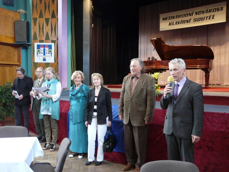 Kamenice nad Lipou hostila Mezinárodní Novákovu klavírní soutěž 2012