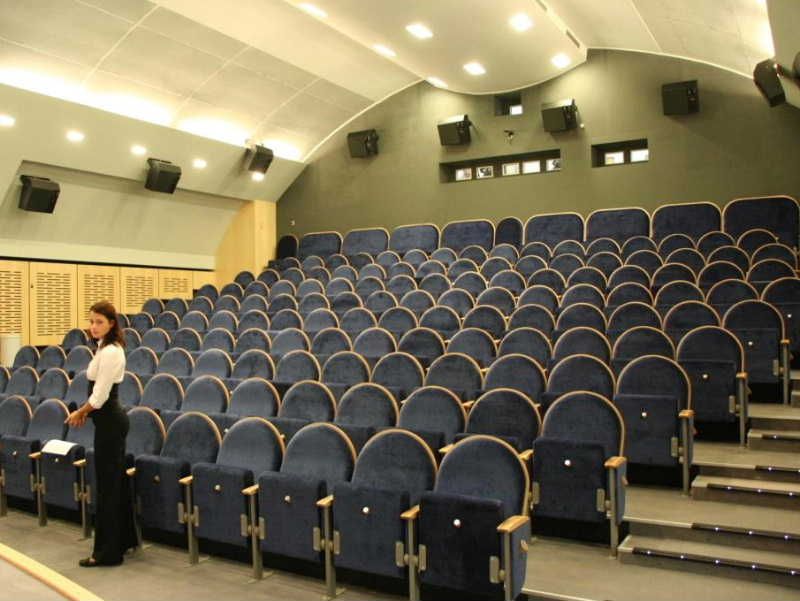 Kino Dukla promítne i klasickou hudbu a balet