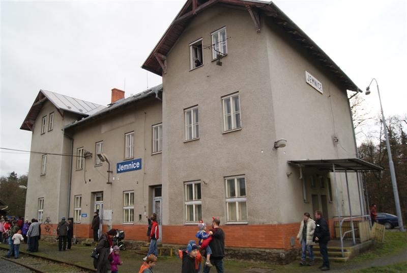 Koleje mezi Budějovicemi a Jemnicí se opět zaradují