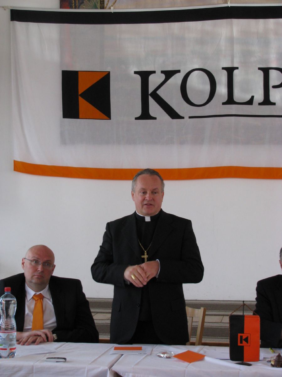 Královéhradecký biskup Mons. Jan Vokál se připojil ke Kolpingově dílu ČR