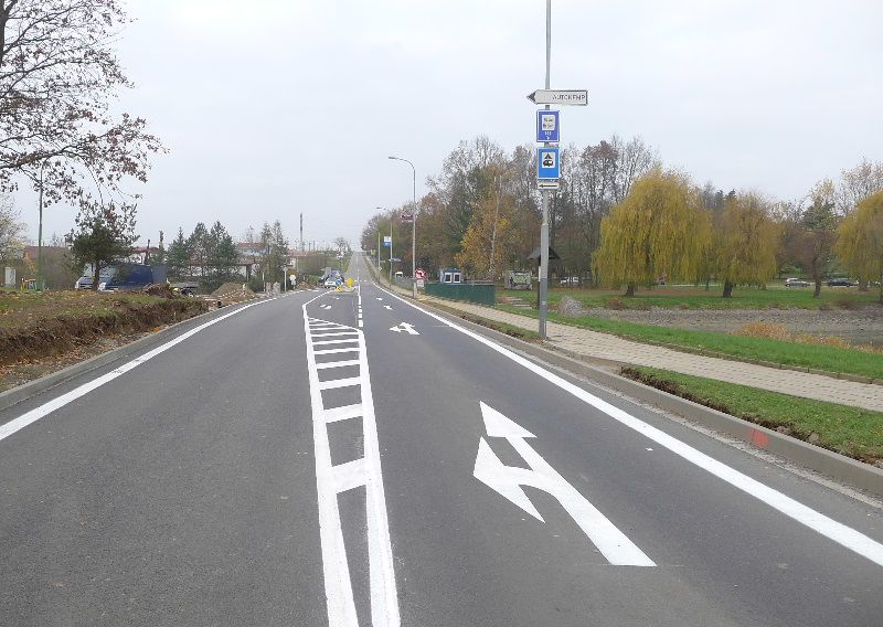 obrázek: Křižovatka v Račerovické ulici v Třebíči má nový povrch