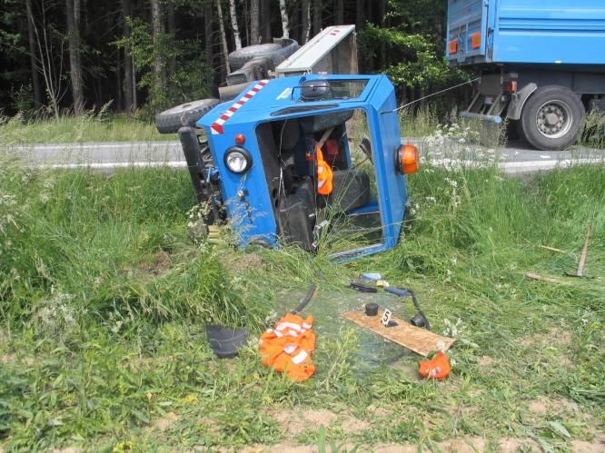 Kuriózní dopravní nehoda na Pelhřimovsku