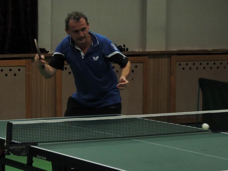 obrázek: Ligoví stolní tenisté se střídavými úspěchy